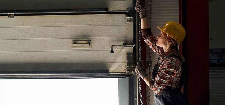 Addressing Common Garage Door Stoppage Issues in Waco, TX